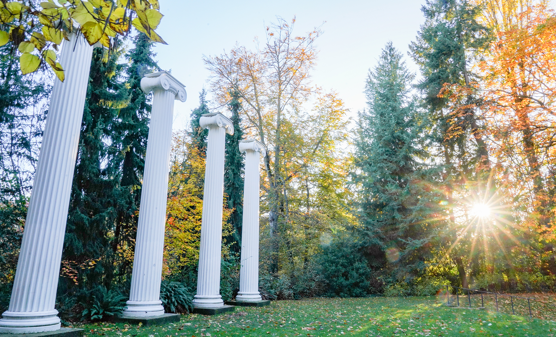 The Four Columns on the University of Washington campus
